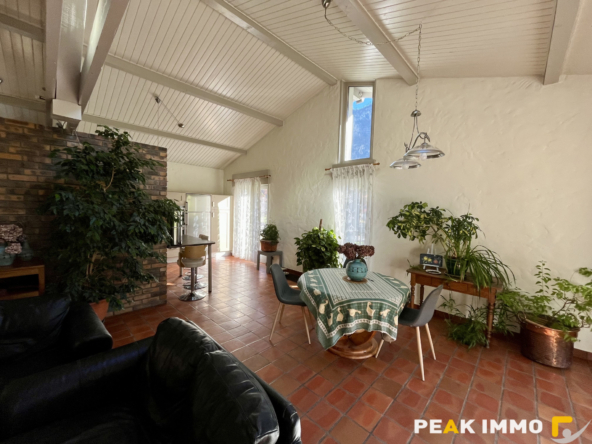 Maison individuelle - 149 m2 habitables + annexes - Magland