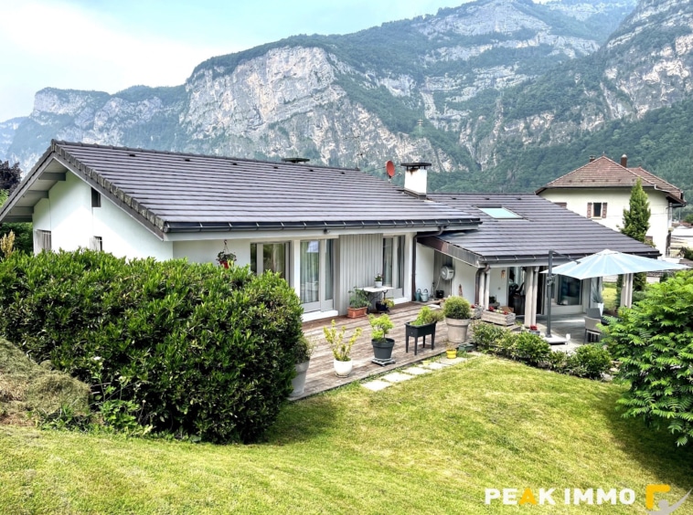 Maison individuelle - 149 m2 habitables + annexes - Magland