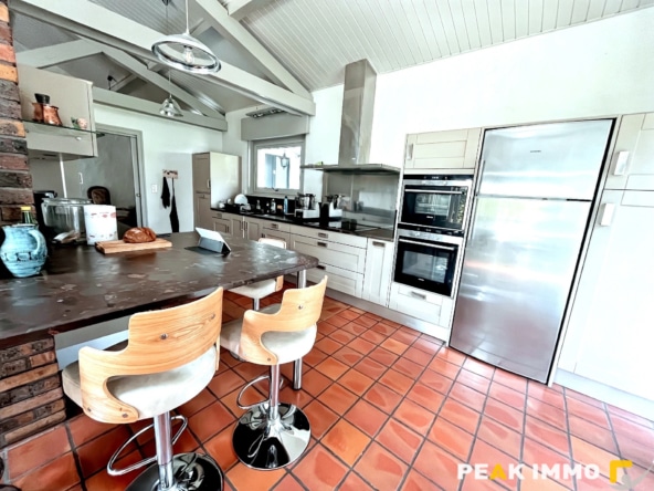 Maison individuelle - 149 m2 habitables + annexes - Magland