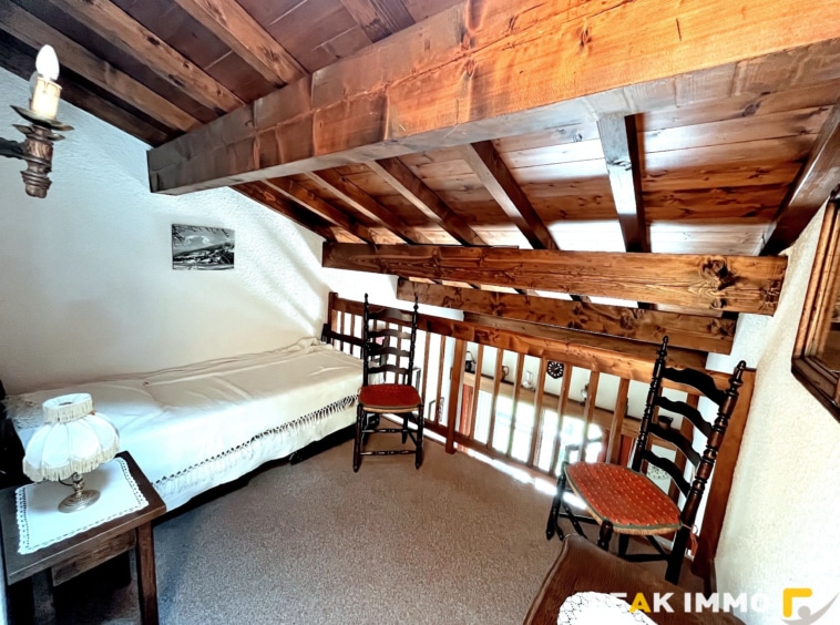 APPARTEMENT F2 DUPLEX - 37,05 m2 - COMBLOUX