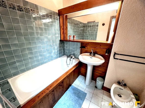 APPARTEMENT F2 DUPLEX - 37,05 m2 - COMBLOUX