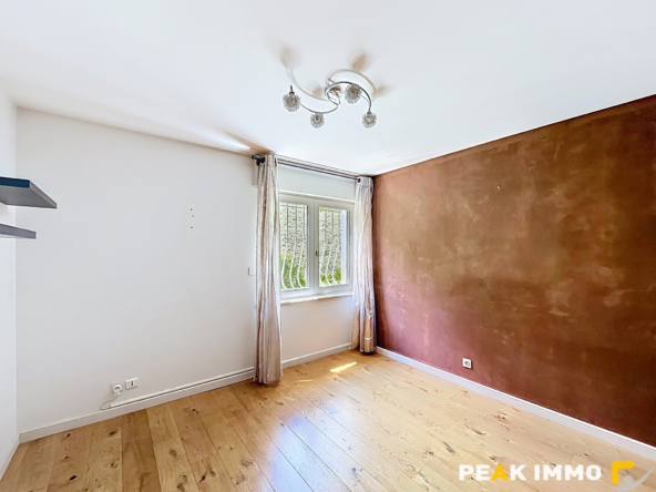 Maison individuelle - 149 m2 habitables + annexes - Magland