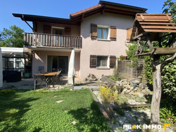 Maison 6 pièces 151 m2 Etrembières - 74100