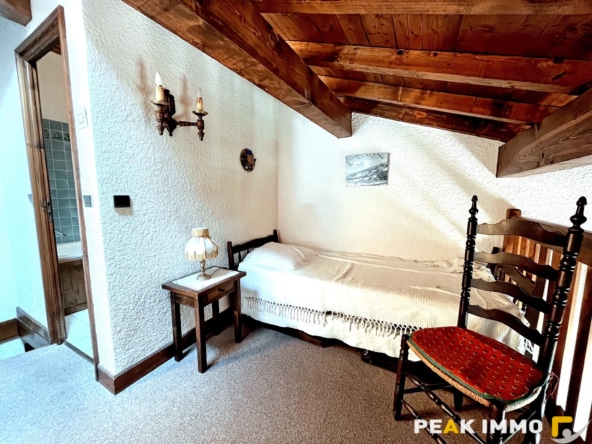APPARTEMENT F2 DUPLEX - 37,05 m2 - COMBLOUX