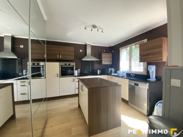 Maison 6 pièces 151 m2 Etrembières - 74100
