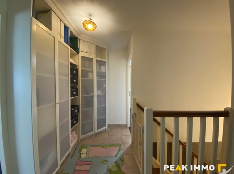 Maison 6 pièces 151 m2 Etrembières - 74100