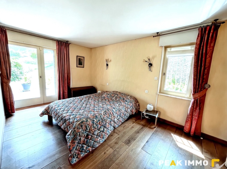 Maison individuelle - 149 m2 habitables + annexes - Magland