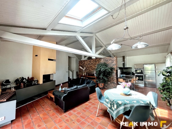 Maison individuelle - 149 m2 habitables + annexes - Magland