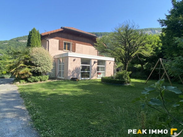 Maison 6 pièces 151 m2 Etrembières - 74100