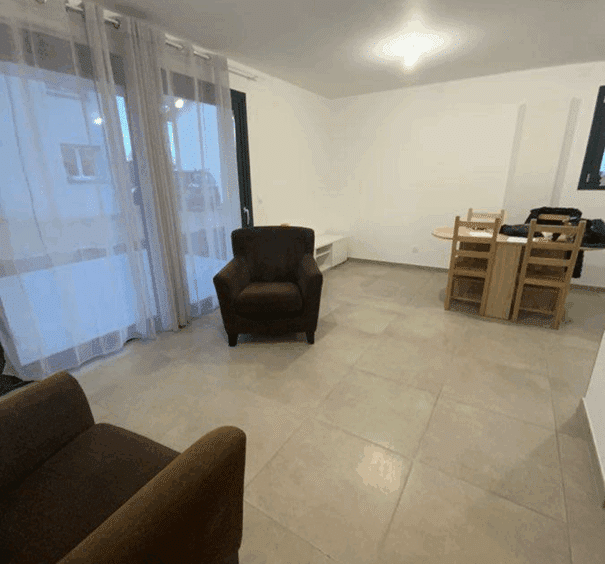 Appartement Meublé 2 pièces, 46,5 m2-RUMILLY