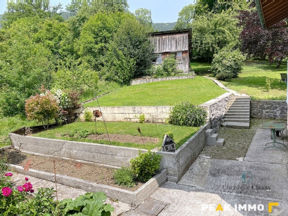 EXCLUSIVITE ONNION GRANDE MAISON 7  PIECES CENTRE VILLAGE