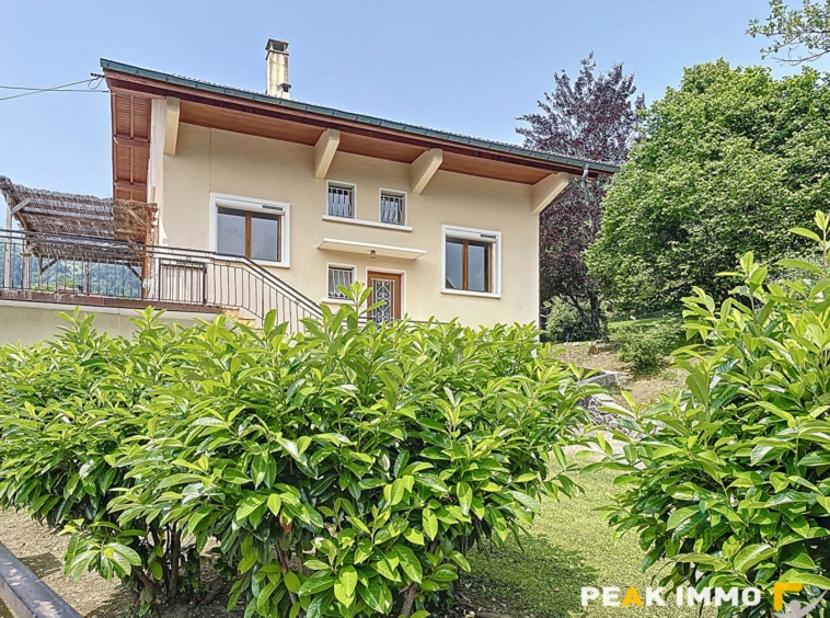EXCLUSIVITE ONNION GRANDE MAISON 7  PIECES CENTRE VILLAGE