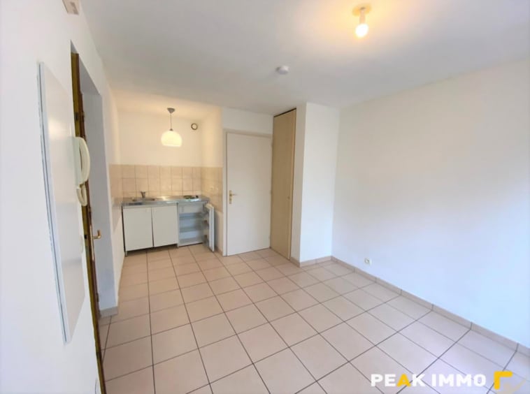 Location appartement 1 pièce - Studio Saint cergues