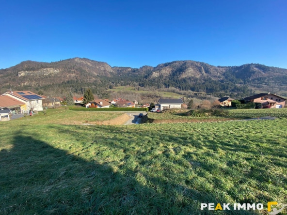 FILLINGES - Terrain constructible de 797 m2