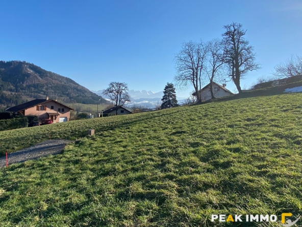 FILLINGES - Terrain constructible de 797 m2