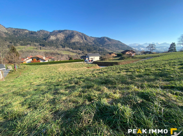 FILLINGES - Terrain constructible de 797 m2