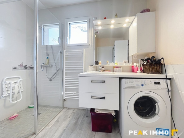 APPARTEMENT T3 -80 M2 - CAVE DE 11m2 - LOGGIA