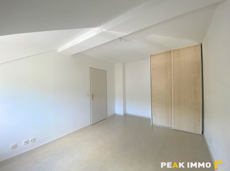 Appartement Saint Cergues 2 pièce(s) 51.70 m2