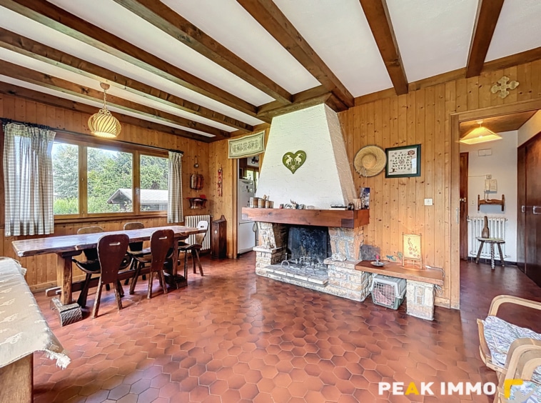 Chalet de 5 pièces 86 m2 utiles avec mazot - SERVOZ
