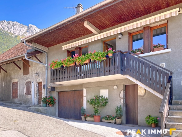 VIAGER - Maison de village - 5 pièces - 90 m2 - VEREL DESSUS