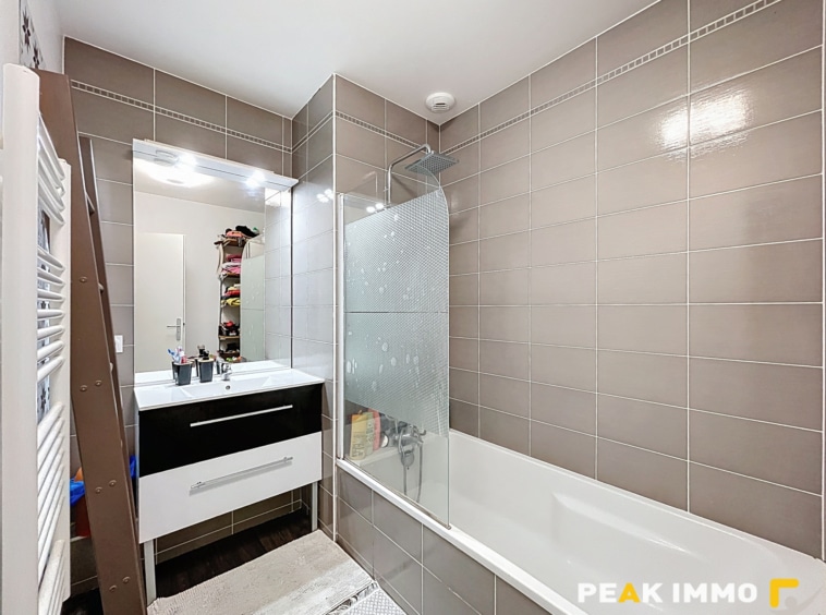 Maison 4 pièces - 77 m2 - Rumilly