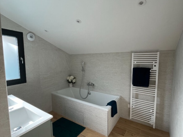 Maison FILLINGES 4 pièce(s) 123 m2