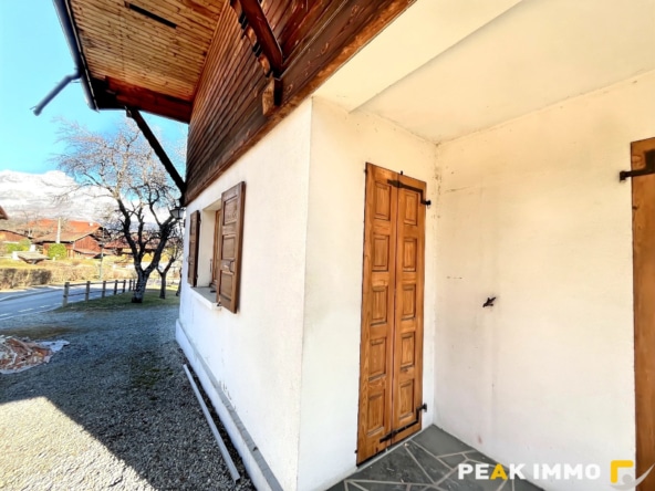 Appartement F4 + studio indépendant - 108.05 m2 - Combloux