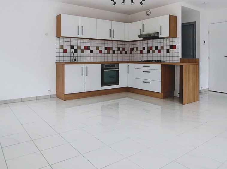 SAINT-JEOIRE - Appartement 3 pièces 73.16 m2