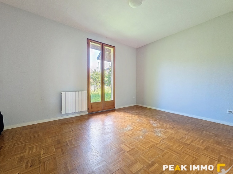 EXCLUSIVITE-CRANVES SALES maison de pleins pieds de 125 m2