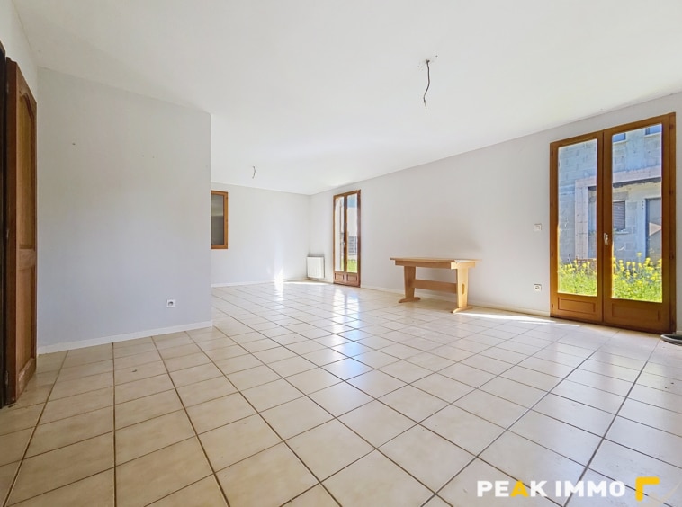 EXCLUSIVITE-CRANVES SALES maison de pleins pieds de 125 m2