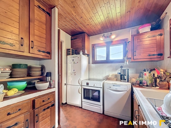 Chalet de 5 pièces 86 m2 utiles avec mazot - SERVOZ