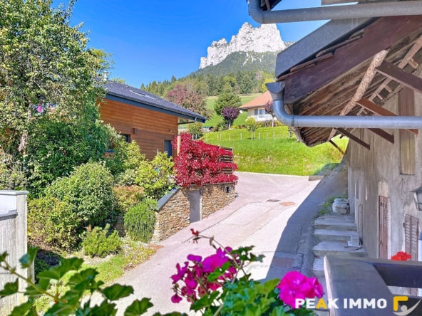VIAGER - Maison de village - 5 pièces - 90 m2 - VEREL DESSUS