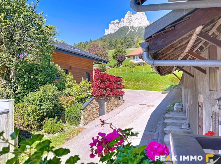 VIAGER - Maison de village - 5 pièces - 90 m2 - VEREL DESSUS