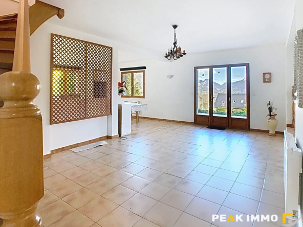 Maison - 4 chambres - 160 m2 - DOUSSARD