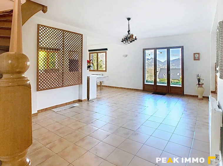 Maison - 4 chambres - 160 m2 - DOUSSARD