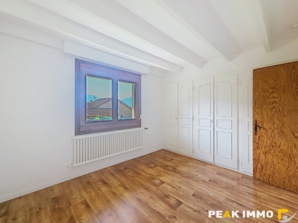 CONTAMINE SUR ARVE- Chalet rénové sur 600 m2 de terrain