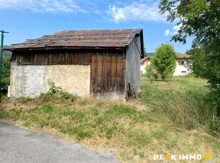 BOEGE BELLE MAISON 8 PIECES DE 230 m2 AVEC DEPENDANCE