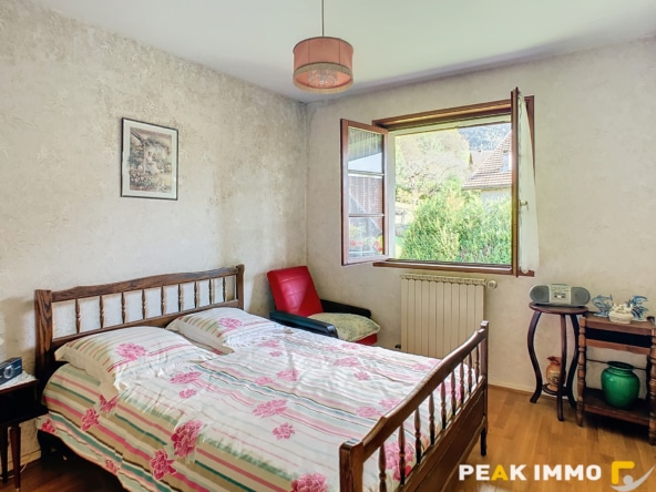 VIAGER - Maison de village - 5 pièces - 90 m2 - VEREL DESSUS