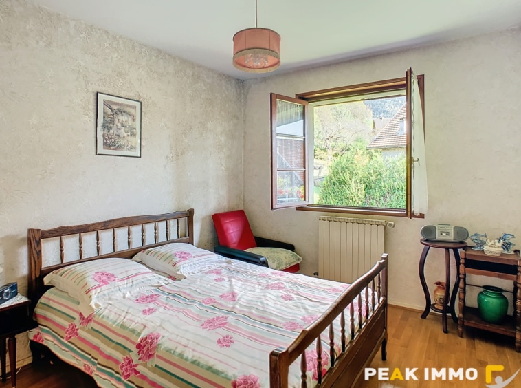 VIAGER - Maison de village - 5 pièces - 90 m2 - VEREL DESSUS