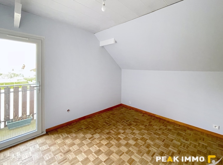 À vendre   Maison 108 m2 à Doussard, proche des commodités