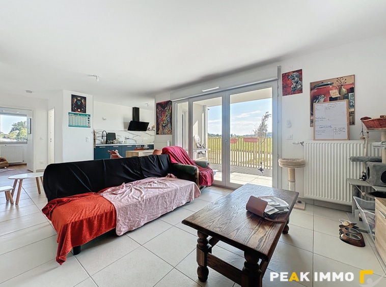 Appartement 3 pièces - 69 m2 - Sales