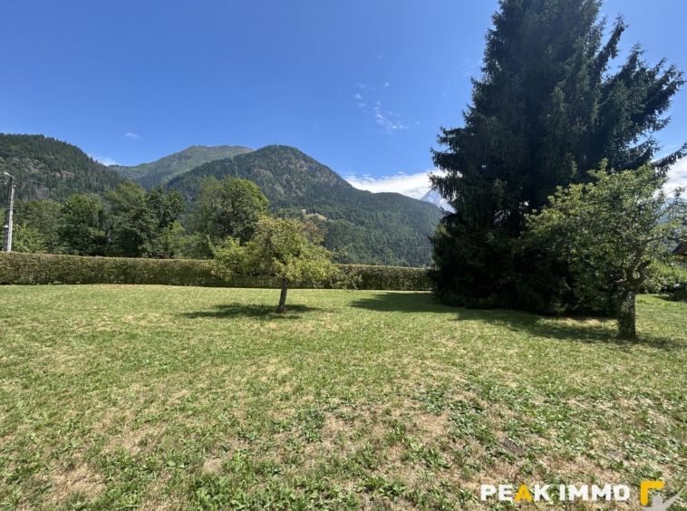 Chalet de 5 pièces 86 m2 utiles avec mazot - SERVOZ