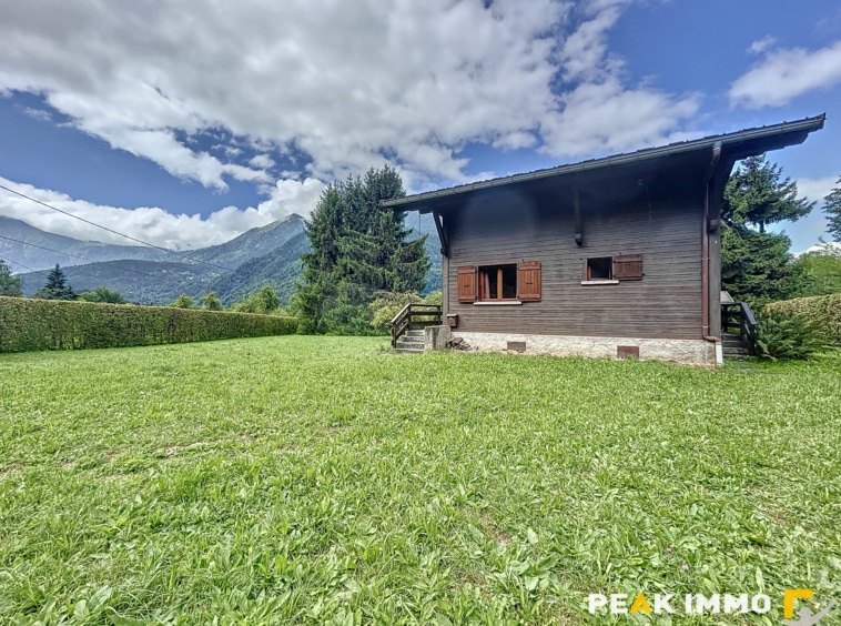 Chalet de 5 pièces 86 m2 utiles avec mazot - SERVOZ