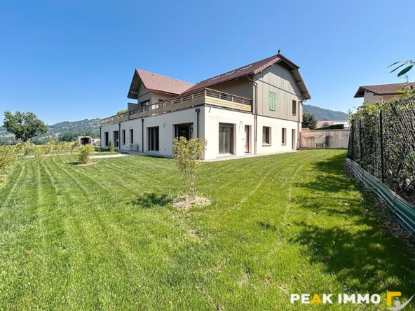 Appartement Fillinges 5 pièce(s) 156.15 m2