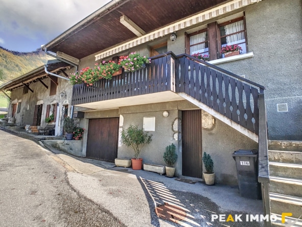 VIAGER - Maison de village - 5 pièces - 90 m2 - VEREL DESSUS