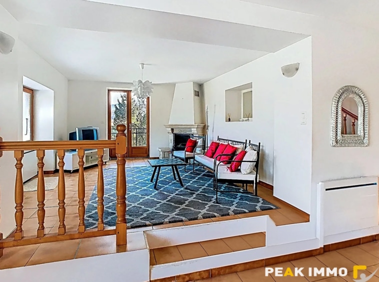Maison - 4 chambres - 160 m2 - DOUSSARD