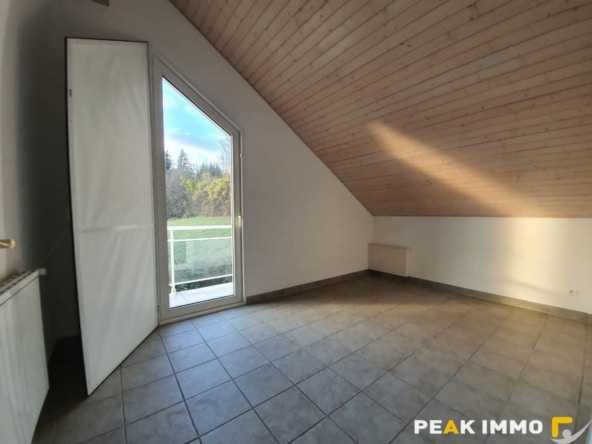 BONNE : maison 4 pièces à louer