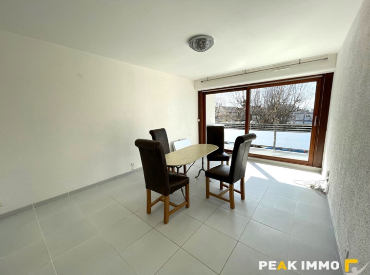 AMBILLY   Location Appartement T3 Meublé