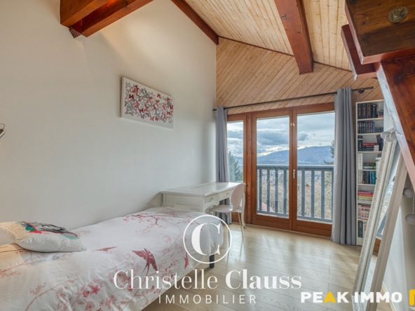 CRANVES SALES - Magnifique Maison de 210 m2