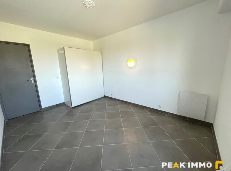AMBILLY   Location Appartement T3 Meublé